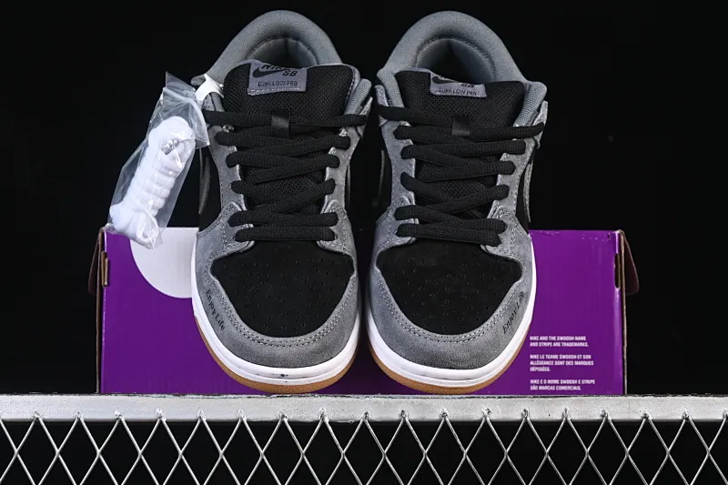 All Categories Nk SB Dunk Series Nk SB Dunk Low Low-top sneakers Nike SB Dunk Low Gray raw rubber SB low-top casual sneakers HF3063-001